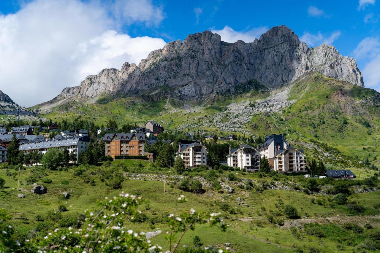 Snoe Hotel Формігаль Екстер'єр фото