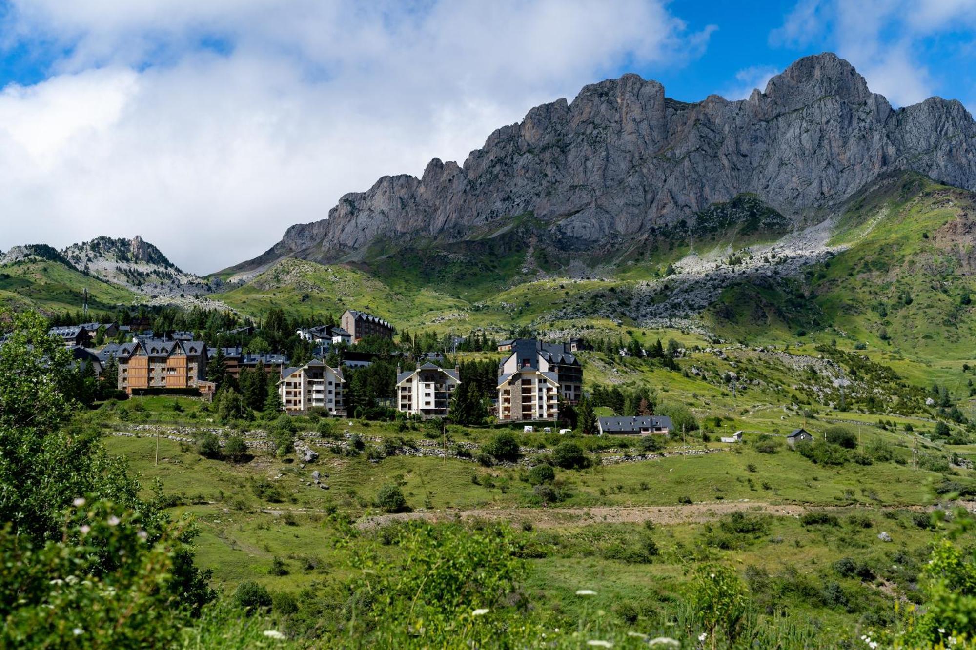 Snoe Hotel Формігаль Екстер'єр фото