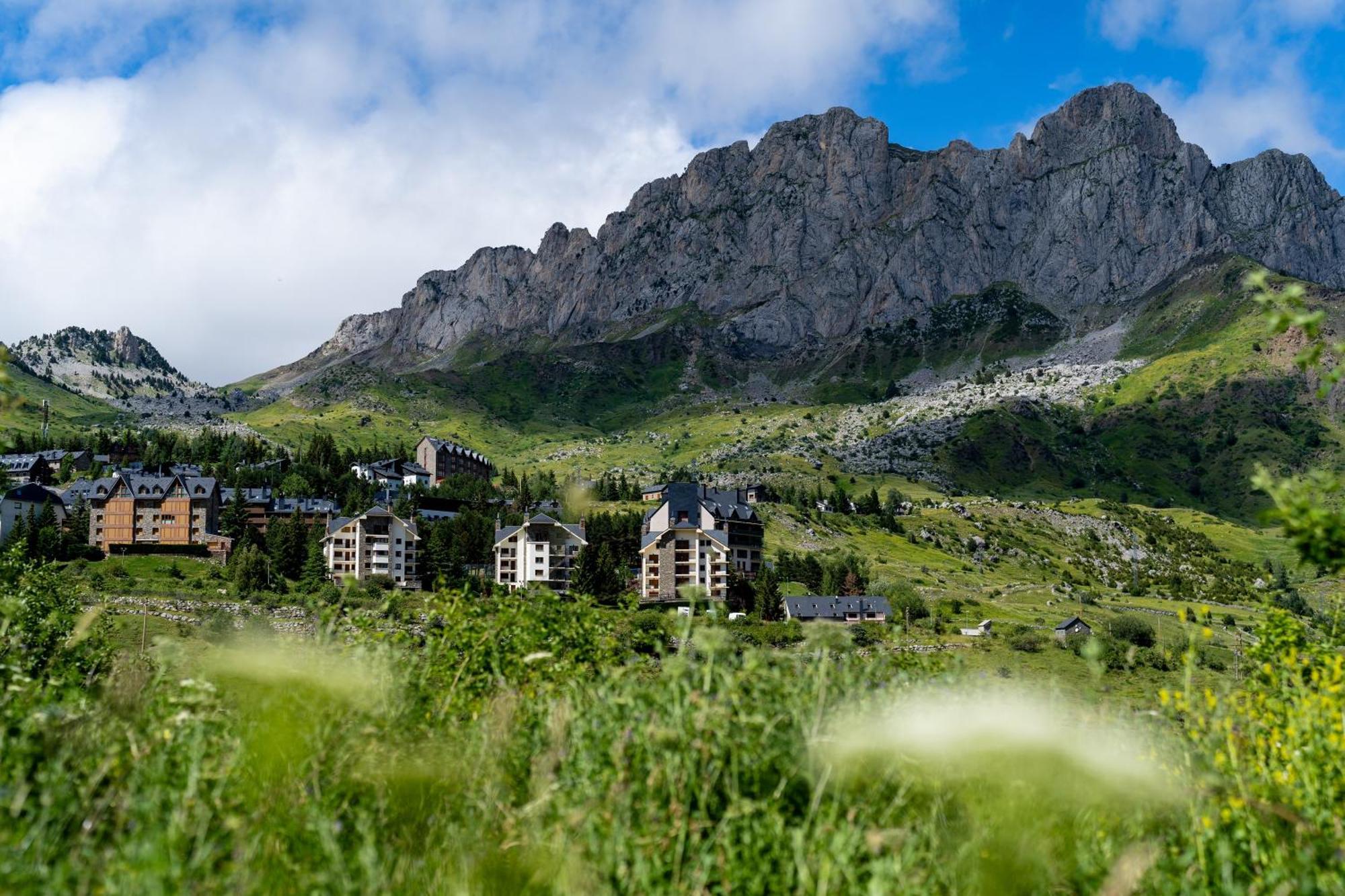 Snoe Hotel Формігаль Екстер'єр фото